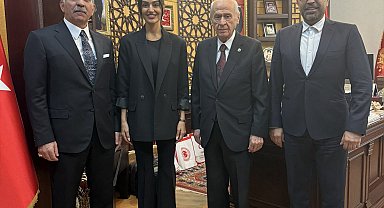 Bahçeli, 'Canların Türküsü' eserinin sanatçılarını kabul etti