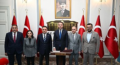 Bakan Bayraktar: Aldığımız cesur kararlarla adeta sessiz bir devrim gerçekleştirdik