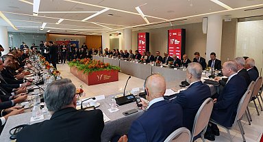 Bakan Bayraktar'dan New York'ta 'enerji' alanında görüşmeler