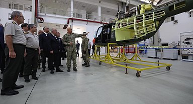 Bakan Güler'den 5'inci Ana Bakım Fabrika Müdürlüğü'ne ziyaret