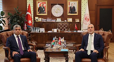 Bakan Işıkhan, Azerbaycanlı mevkidaşı Aliyev ile bir araya geldi