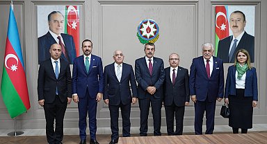 Bakan Tekin, Azerbaycan Başbakanı Asadov ile görüştü