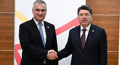 Bakan Tunç, Gürcistan Adalet Bakanı Salia ile görüştü