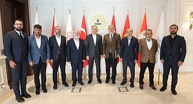 Bakan Yerlikaya, Ankara Filistin Dayanışma Platformu'nu kabul etti