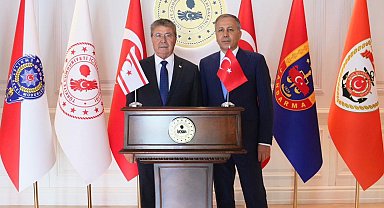 Bakan Yerlikaya, KKTC Başbakanı Üstel ile bir araya geldi