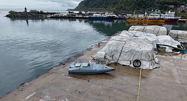 Balıkçıların bulduğu insansız deniz aracı, ekipleri harekete geçirdi