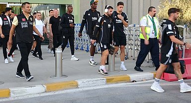Beşiktaş, İzmir'e geldi