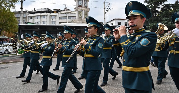 Bursa’da hem çok renkli hem çok sesli festival