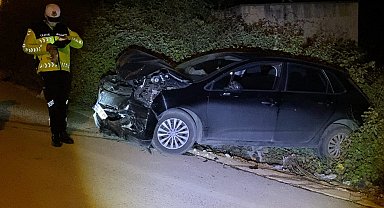 Bursa'da 2 otomobil çarpıştı: 4 yaralı