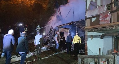 Bursa'nın İnegöl ilçesinde samanlık yangını