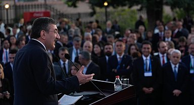 Cevdet Yılmaz: Yıl sonunda enflasyonun yüzde 30'un altına düşmesini bekliyoruz