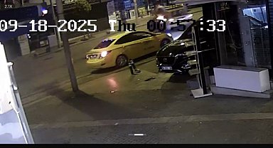 Drift yapan sürücünün otomobiline motosiklet çarptı; 2 yaralı