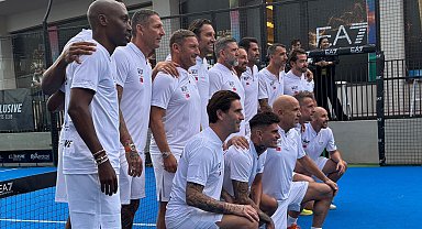 Dünyaca ünlü futbolcular İstanbul'da padel turnuvasında buluştu