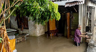 Endonezya'nın Bali Adası'nda sel: 14 ölü