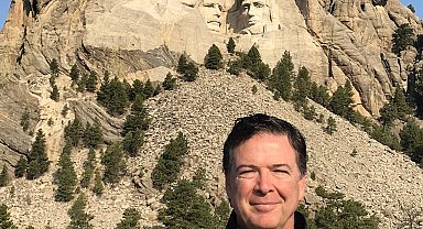 Eski FBI Direktörü James Comey hakkında dava açıldı