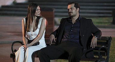 Eşref Rüya, tüm izleyici kategorilerinde zirvede yer aldı