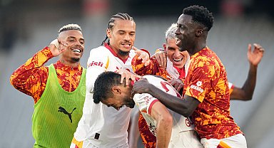 Galatasaray ikinci yarıda bulduğu gollerle kazandı, İlkay ve Uğurcan görücüye çıktı