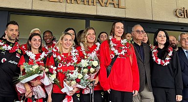 Gizem Örge: Biz voleybol ülkesiyiz demeye devam ediyoruz