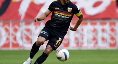 Gökhan Sazdağı Beşiktaş'a transfer oldu