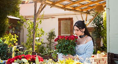 Güller ve Günahlar sete çıktı