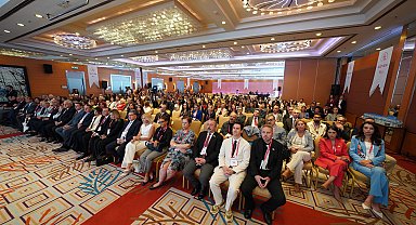 Güven Sağlık Grubu, '50'nci Yıl Tıp Günü' programı düzenledi