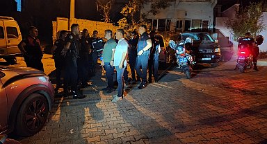 Husumetli iki komşu aile arasında silahlı çatışma: 1 ölü