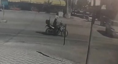 İhbara giderken kaza yapan motosikletteki trafik polisi ağır yaralandı