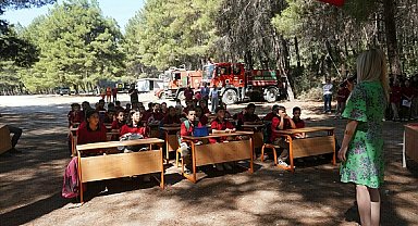 İlk ders zili ormanda çaldı
