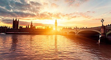 İngiltere'de bu yazın kayıtlardaki 'en sıcak yaz' olacağı tahmin ediliyor