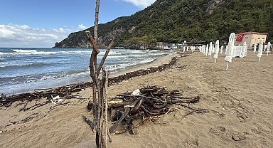 İnkumu sahilinde kirlilik