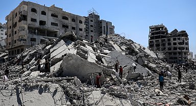 İsrail'den Gazze'deki 360 noktaya saldırı