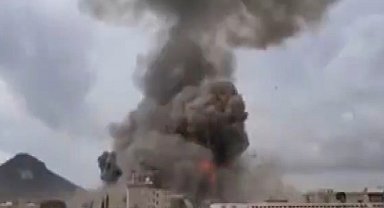 İsrail'den Yemen'in başkenti Sana'ya hava saldırısı