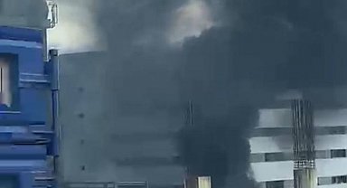 İstanbul - Arnavutköy'de fabrika bahçesinde çıkan yangın söndürüldü