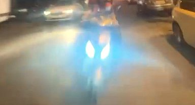 İstanbul- Avcılar'da iki motosikletli kafa kafaya çarpıştı