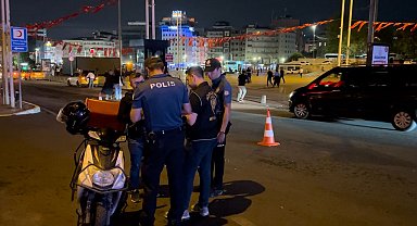 İstanbul - Beyoğlu'nda helikopter destekli 'Huzur İstanbul' denetimi