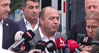 İstanbul- CHP'li Özçağdaş ve Karabat Sarıyer'deki eski il binasında konuştu