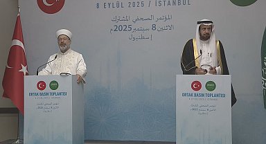 İstanbul - Diyanet İşleri Başkanı Erbaş Suudi Arabistan Hac ve Umre Bakanı Rabia'yla ortak basın toplantısı düzenledi