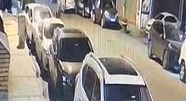 İstanbul - Eyüpsultan'da 20 yaşındaki motosiklet sürücüsü hayatını kaybetti; kaza anı kamerada