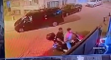 İstanbul- Fatih'te otopark çıkışı önünü kesip darbettiler: 6 gözaltı