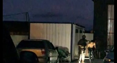 İstanbul- İş insanını tehdit edip 40 bin dolar haraç isteyen 4 şüpheli yakalandı