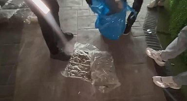 İstanbul - İstanbul'da 366,5 kilogram uyuşturucu ve 1,5 milyon hap ele geçirildi: 6 kişi tutuklandı