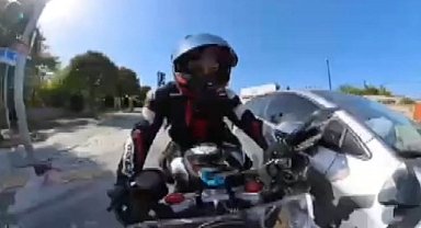 İstanbul-Küçükçekmece'de motosikletliye çarpıp kaçtı; kask kamerası sayesinde tespit edildi
