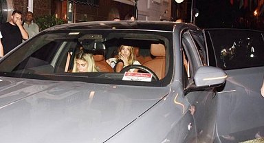 İstanbul - Manken Şevval Şahin'in bindiği araçtaki 'Resmi Hizmete Mahsustur' yazısı sahte çıktı, şoförü hakkında adli işlem başlatıldı