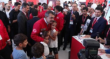 İstanbul - Milli Eğitim Bakanı Yusuf Tekin, TEKNOFEST'i ziyaret etti