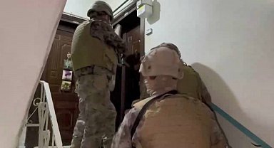 İstanbul - Ümraniye'de 'pankartlı tehdit' şüphelileri yakalandı