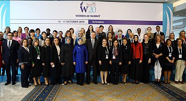 İstanbul- Women-20, 10'uncu yılını kutluyor: Değişime herkes için öncülük eden kadınlar