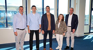 İstanbul'daki Dünya Rallikros Finali büyük çekişmeye sahne oldu