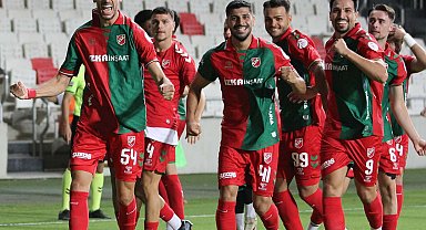 Karşıyaka taraftarıyla Balıkesir önünde buluşuyor