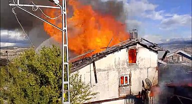 Kastamonu'da ev yangını