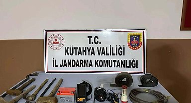 Kütahya'da kaçak tarihi eser kazısı yapan 6 şüpheliye gözaltı